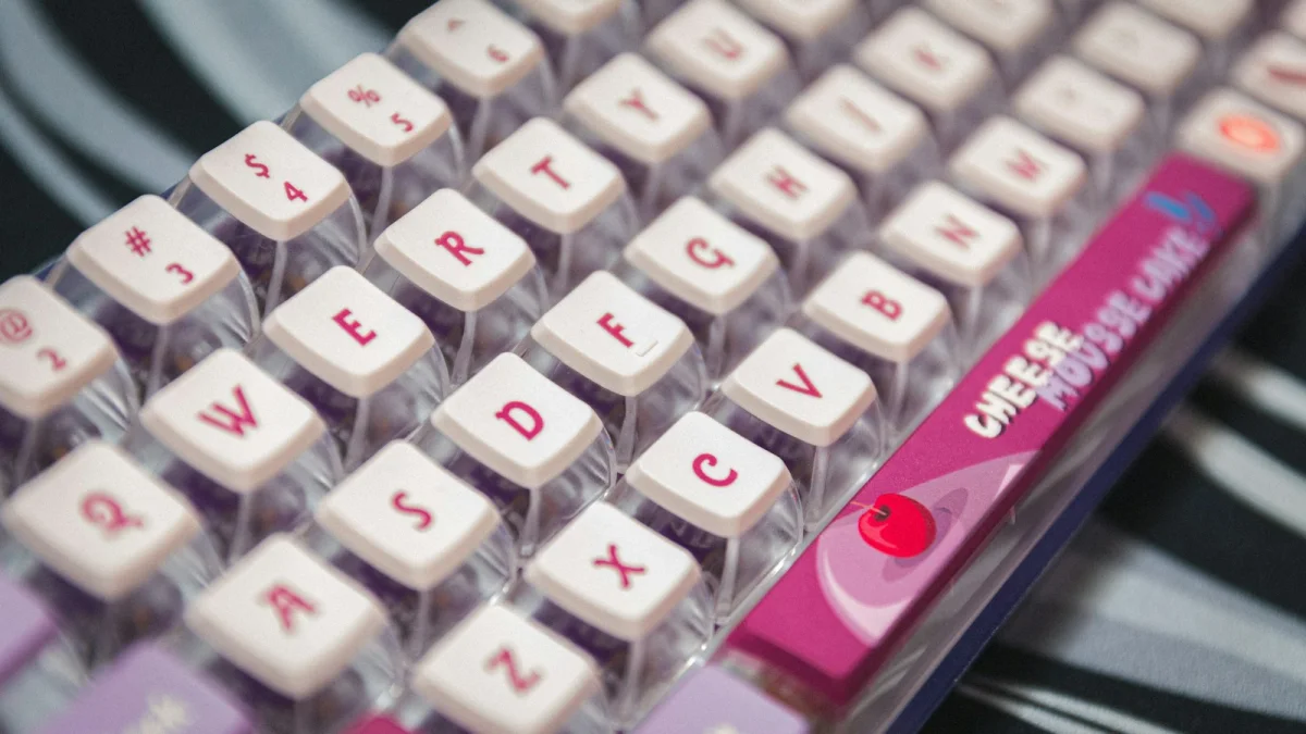 Switch Lab : testez le son de 100 switches mécaniques en 3D, gratuitement