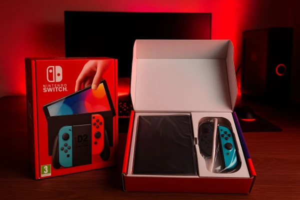 Unboxing Switch 2 : mes premières impressions après l’avoir eue entre les mains