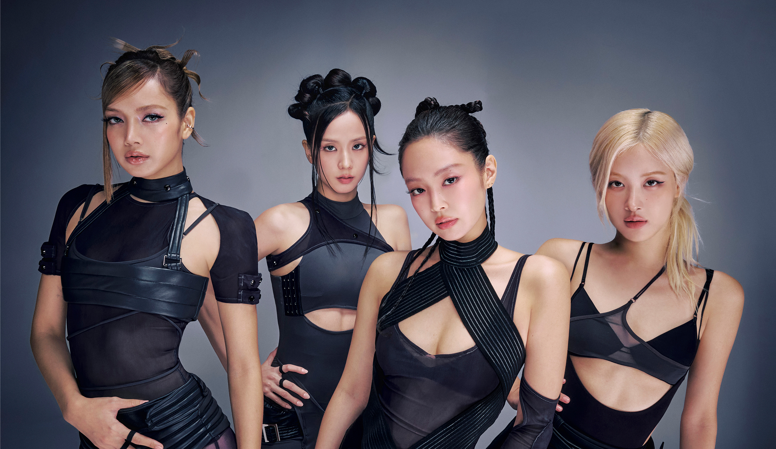 BLACKPINK avec LISA, Jisoo, Jennie et Rosé